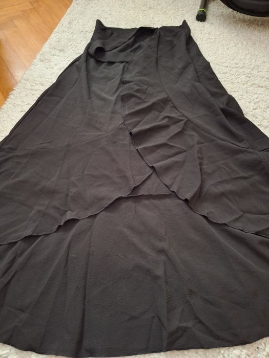 Pareo/fusta de plaja noua, cu eticheta.