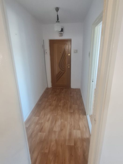 De închiriat: apartament 2 camere semidecomandat, Zona Cascada