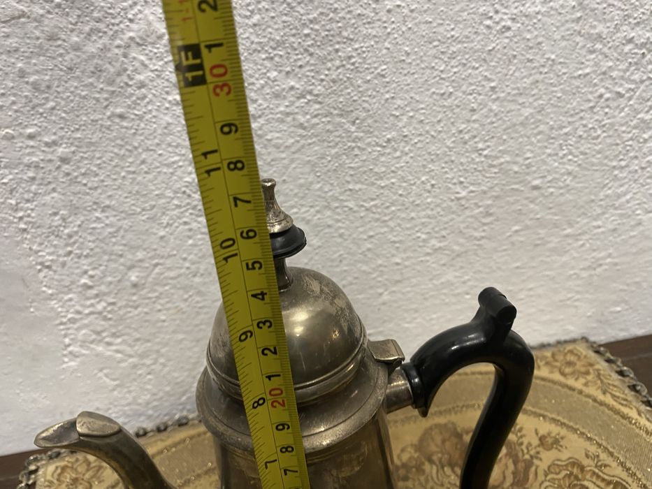 Английски чайник с дълбоко постребряване