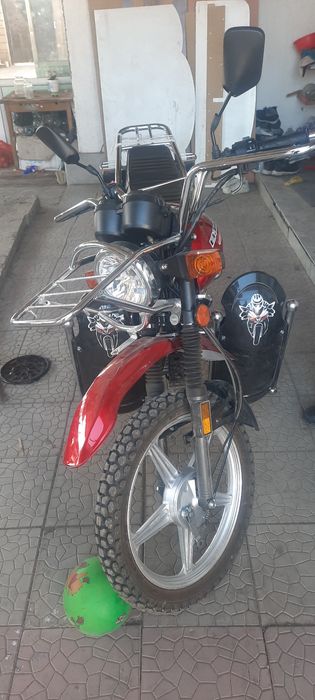 Продаётся мотоцикл 200 куб