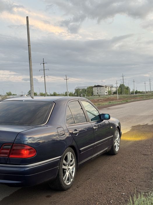 Продается Мерседес w210