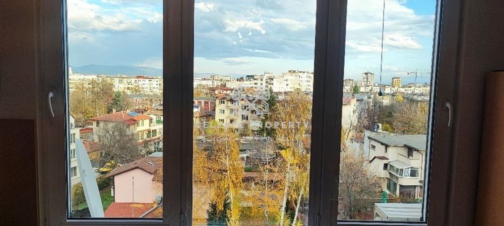 Дава се под наем Тристаен апартамент в София, Надежда 4 - 75 кв.м за 750 € - Снимка #11