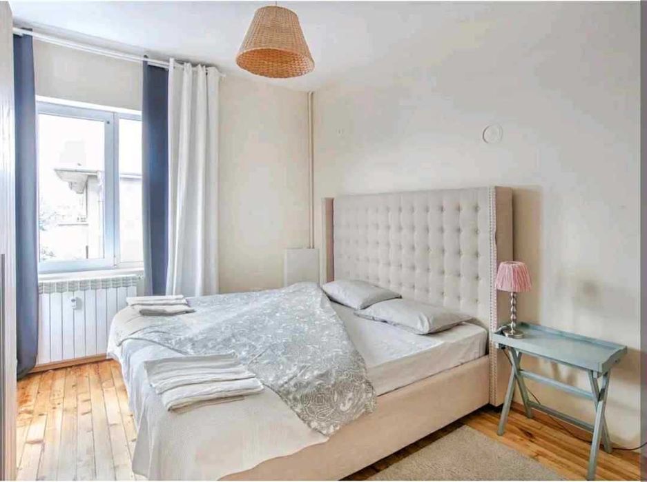 Дава се под наем Двустаен апартамент в София, Център - 60 кв.м за 750 € - Снимка #4