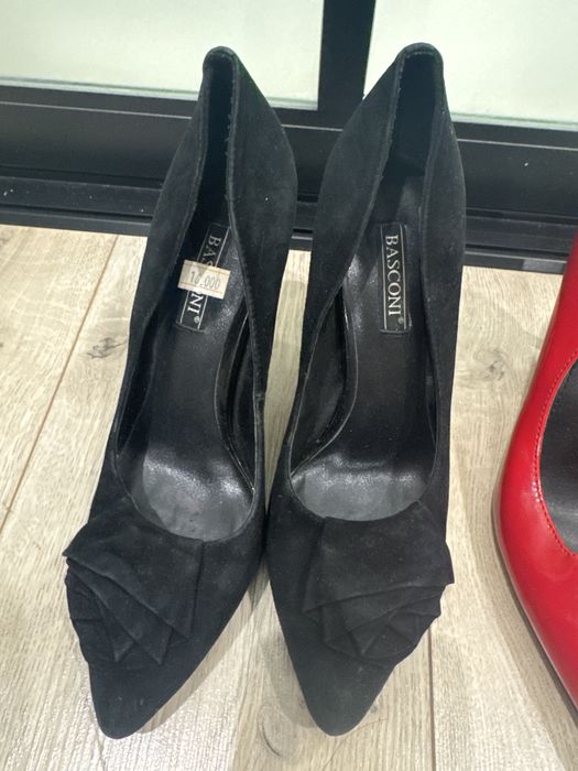 Продам туфли женские