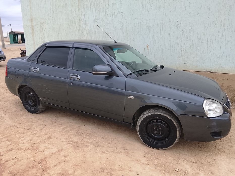 Лада Приора 2013 коробка матор идеалныи