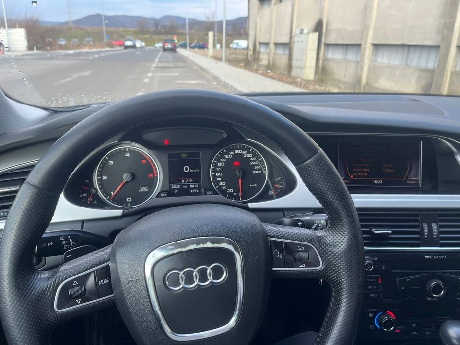 Audi A4 B8, 2.0 TDI, automat