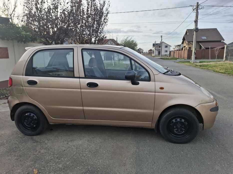 Vand Matiz cu climă