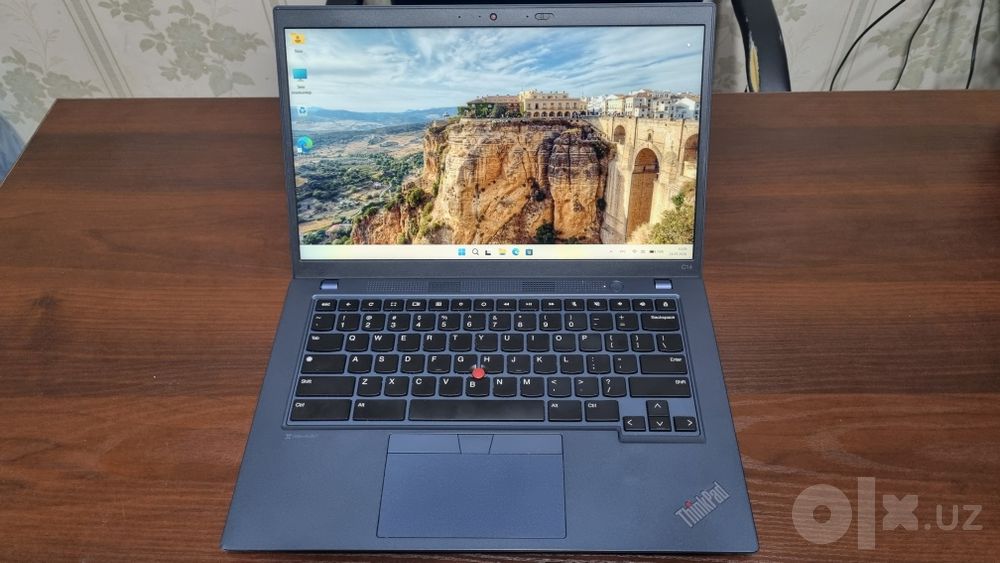 ThinkPad i5-1245U / 8GB / 256GB SSD /  Windows 11