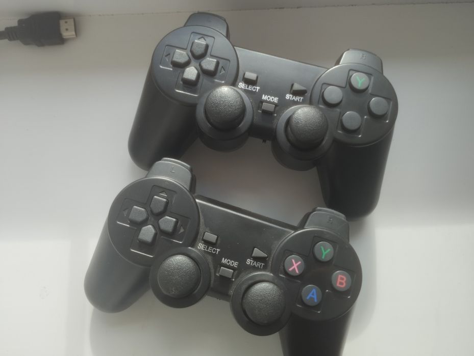 Продам игровую приставку game stick lite 4k