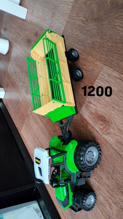 Игрушки б/у цены разные