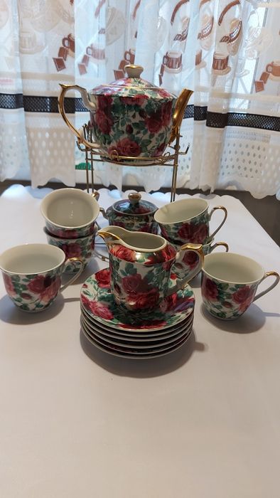 Продам чайный сервиз