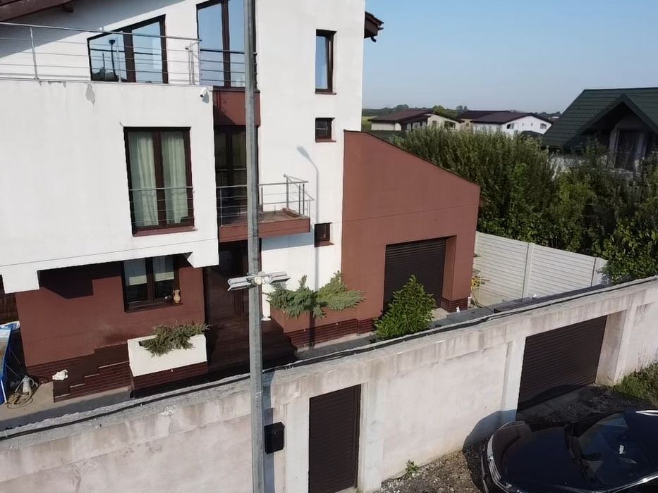Casa de vânzare sau schimb