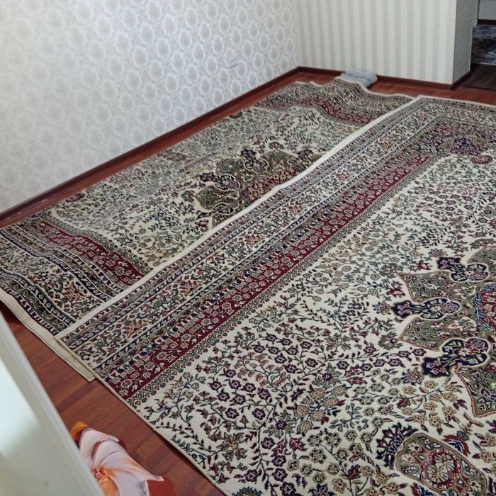 Продаются ковры 3шт.