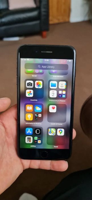 Iphone 7 plus 128gb.