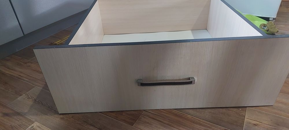 Продам двуспальную кровать