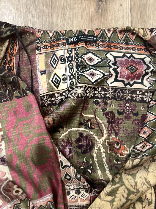 Рокля Zara ефектна