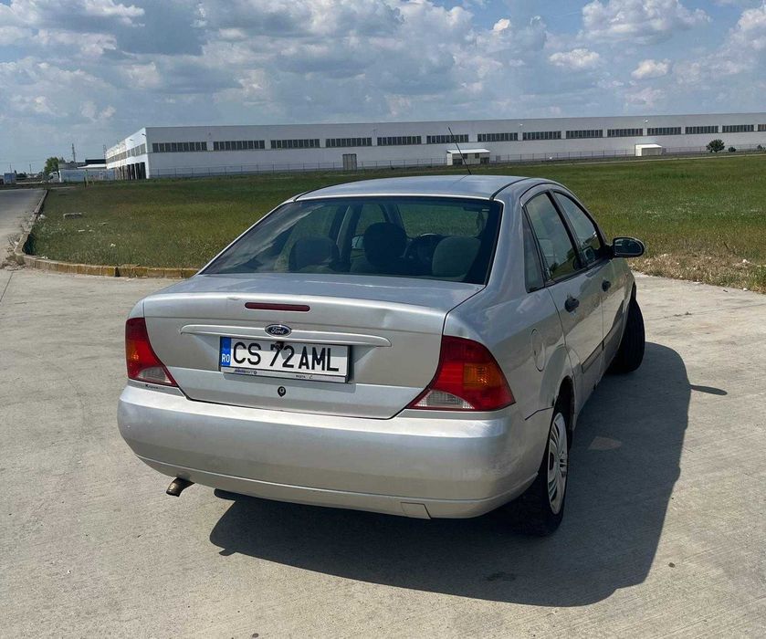 FORD Focus 2000 — imagine 4