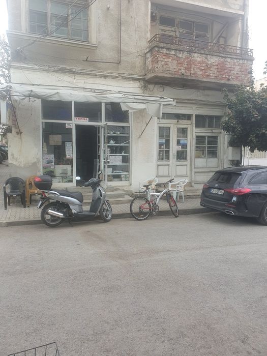 Дава се под наем Магазин в Свиленград - 59 кв.м за 255 € - Снимка #9