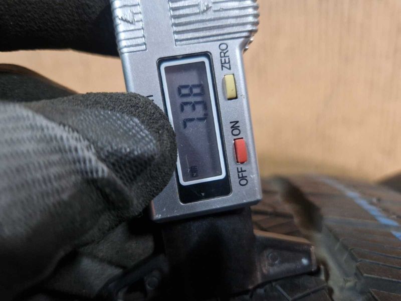 4 Barum R18 225/40
зимни гуми 
DOT2619