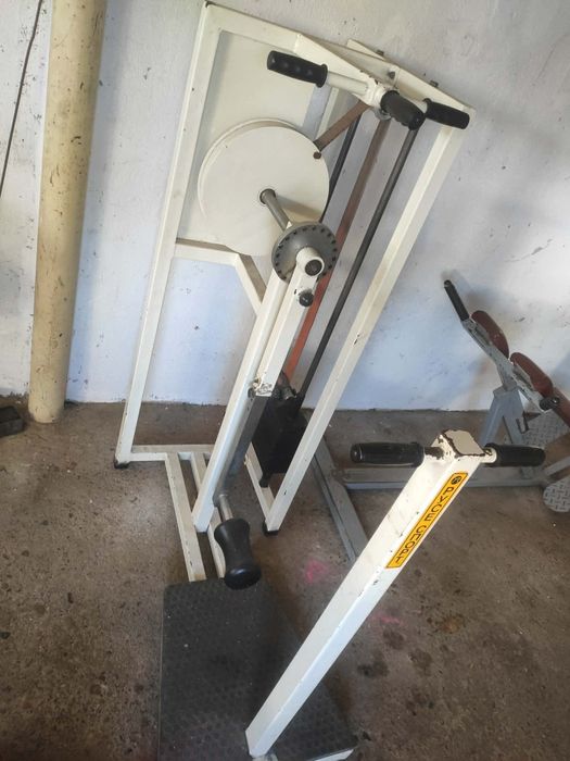 Мулти Хип уред за глутеус