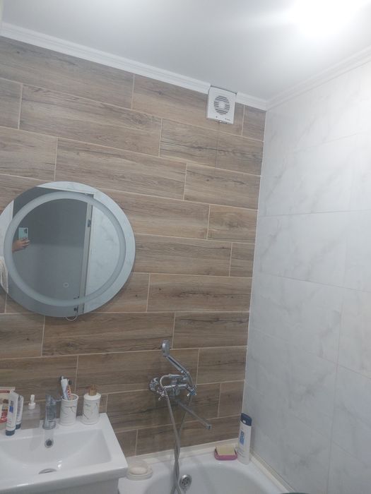 Продам 2 комнатную квартиру