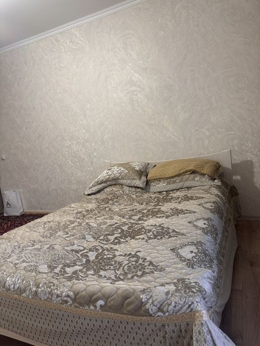 Кровать двуспальная