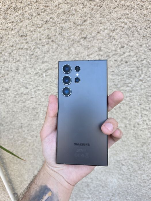 Vand Samsung S24 Ultra