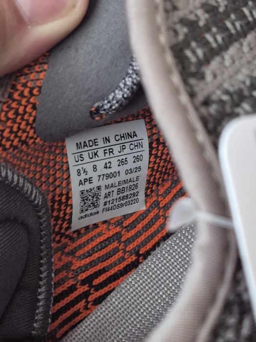 Yeezy Boost 350V2 Beluga noi, 42