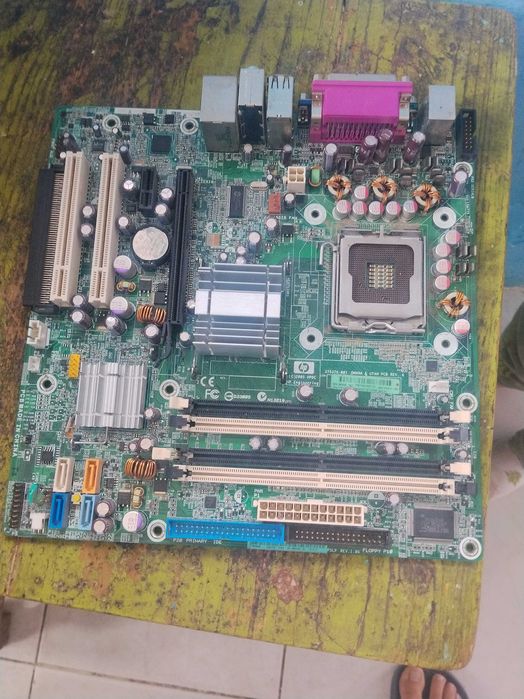 Vind placa de baza perfect funținabil