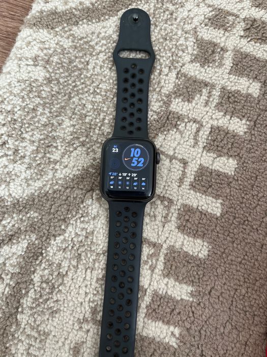 Apple Watch  Se2