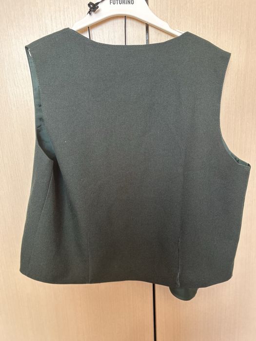 Форма школьная зеленый жакет+галстук 800т