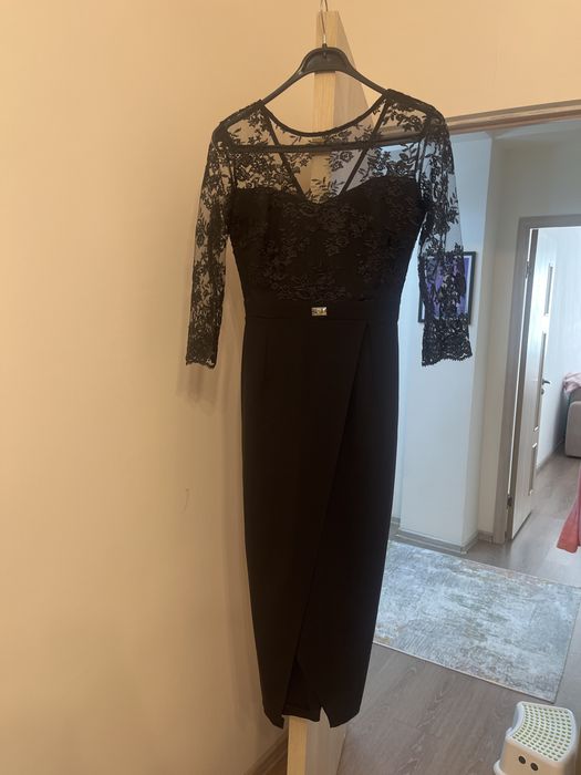 Платье зеленое, черное