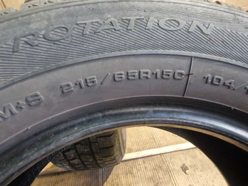 2 Cargo UltraGrip R15C 215/65
летни бусови гуми DOT0814