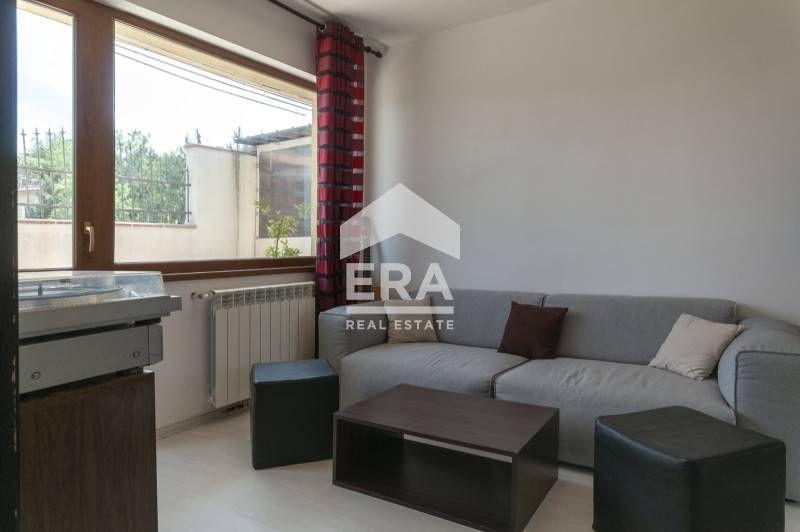 Продава се Къща в Варна, м-т Траката - 201 кв.м за 1816 €/кв.м - Снимка #7