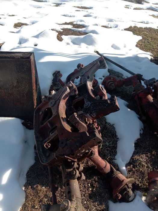 Части за трактор ЮМЗ