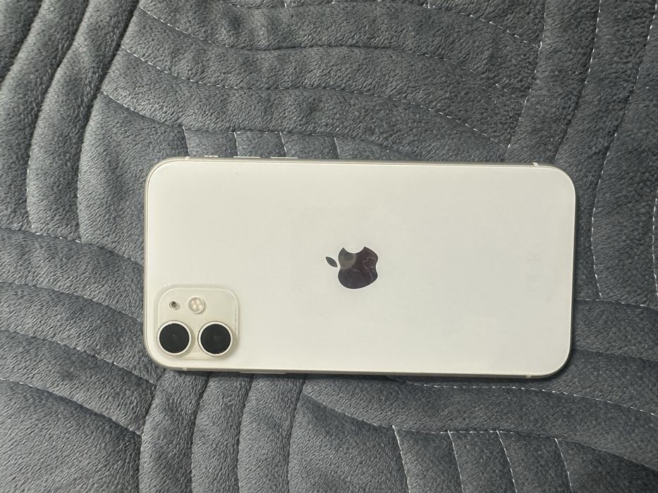 Айфон 11  128гб