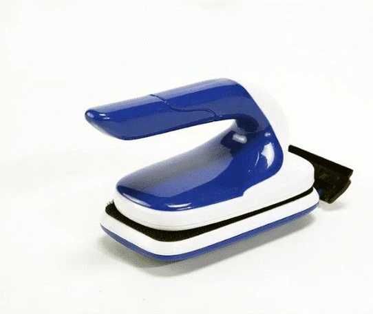 Магнитна стъргалка за водорасли за аквариум с държач и острие Sobo glass cleaner.