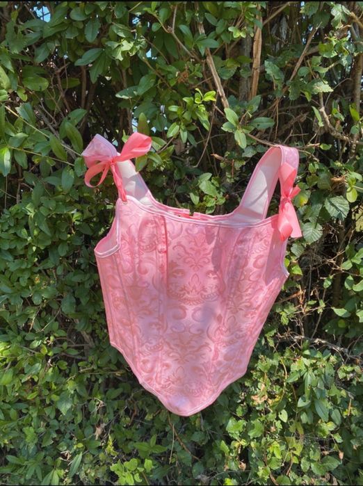 Розов корсет / бюстие