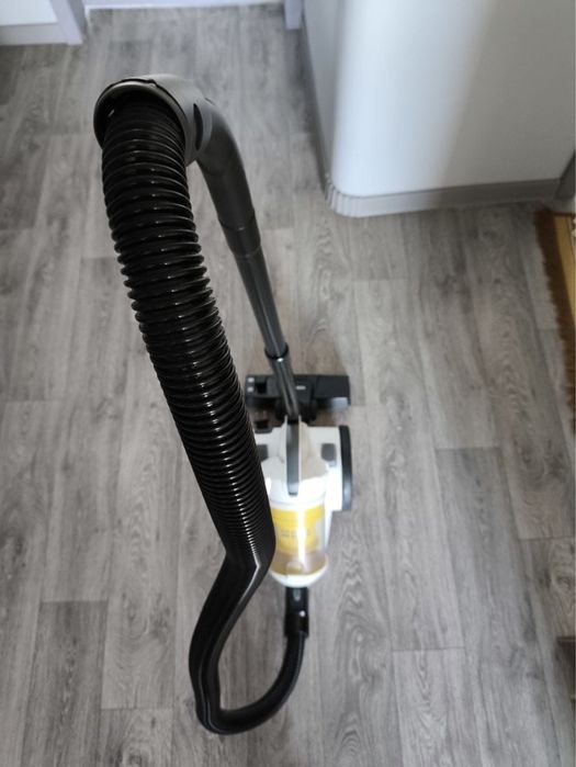 Продам пылесос Karcher