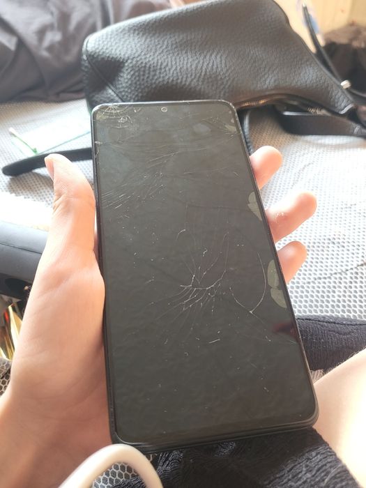 Продам POCO X4 Pro 5G