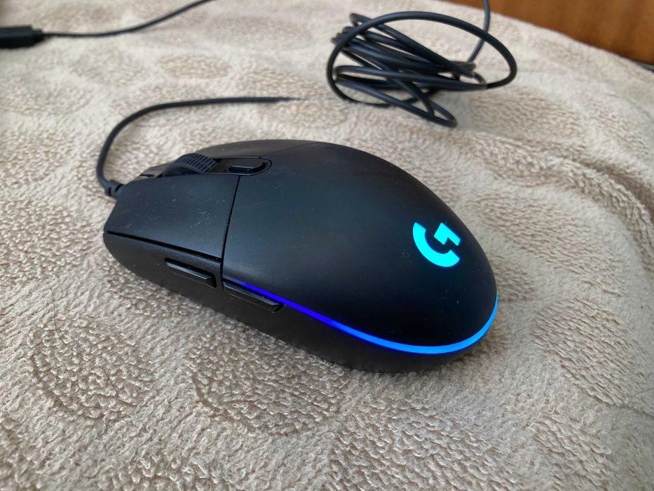 Геймърска мишка Logitech G203