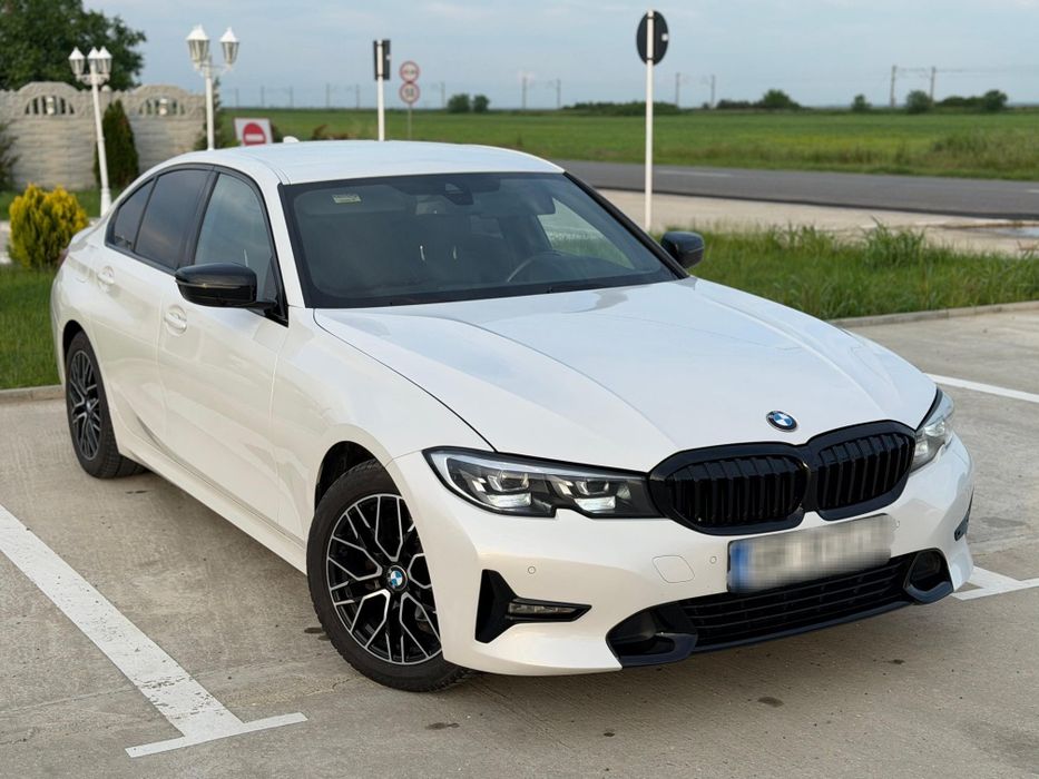 BMW 3 Series 2019 — imagine 8