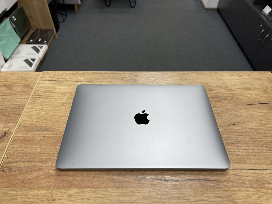 MacBook Air 13 м1