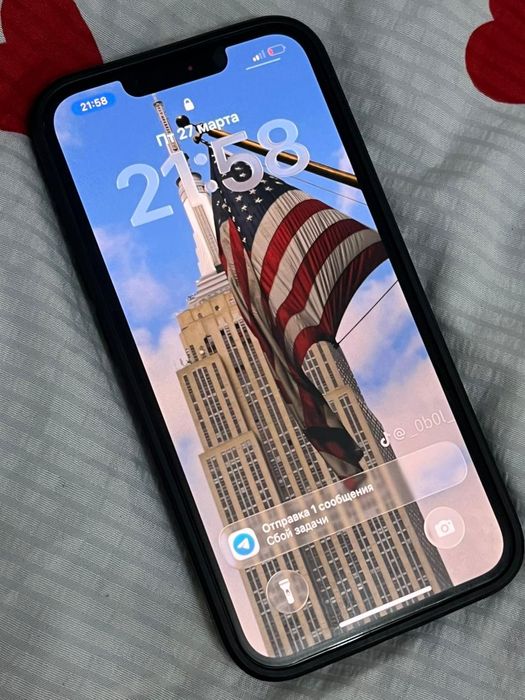 Продам айфон 13 128гб