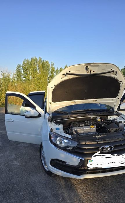 Продам машину  в идеальном состоянии