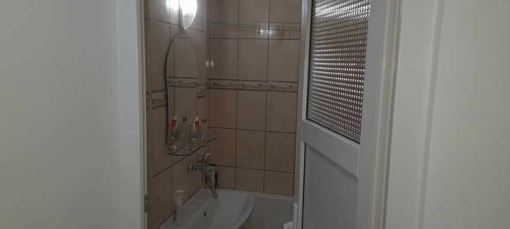 Garsoniera de vanzare