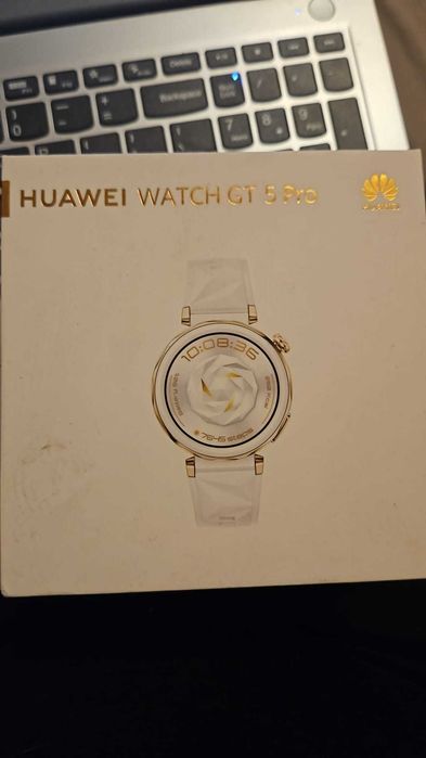 Huawei GT 5 Pro 42mm inca in garantie pentru un an si 3 luni