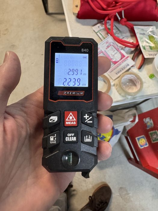 Дограма  rehau свалена от балкон