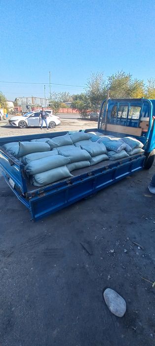 В мешках Песок Щебень Сникерс Отсев