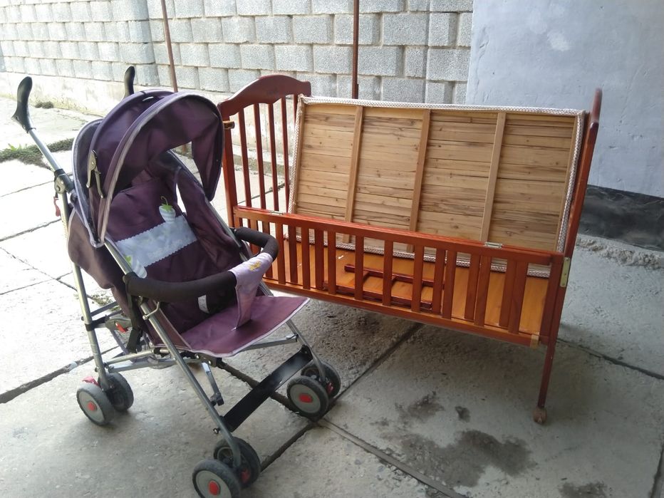 Коляска прогулочная.